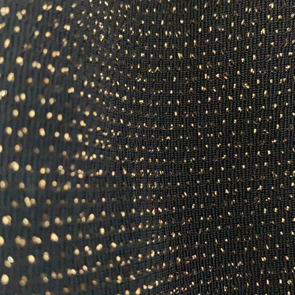 Off the shoulder slight crop top. Black with gold speckles. - Picture 2 of 2